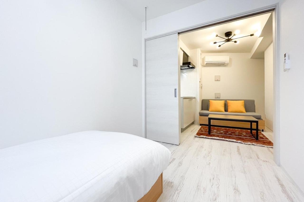 Appartamento Tasuki Smart Higashishinjuku Tokyo Esterno foto