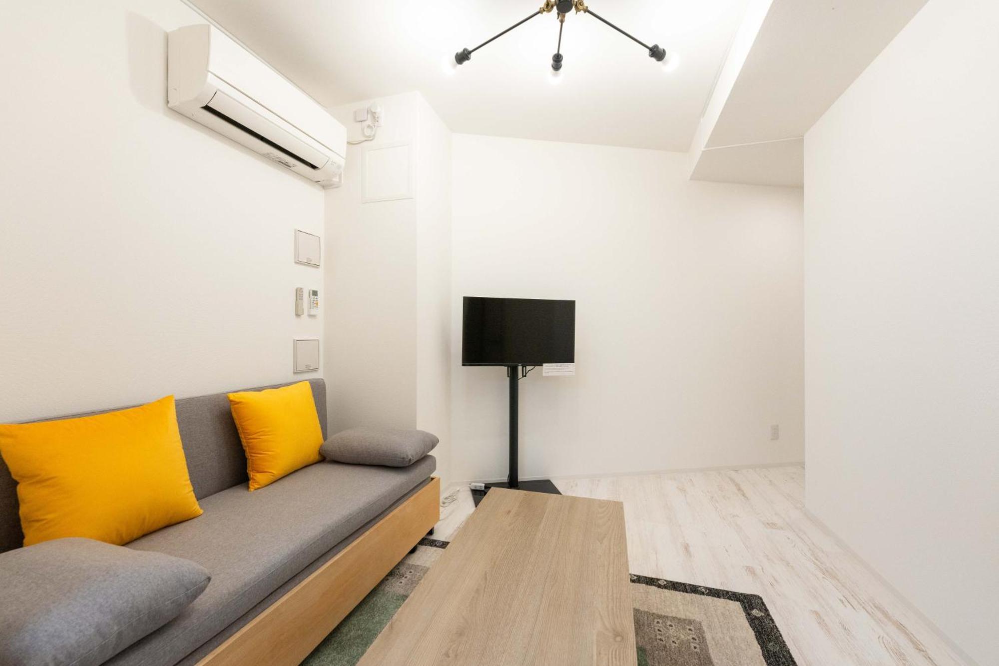 Appartamento Tasuki Smart Higashishinjuku Tokyo Esterno foto